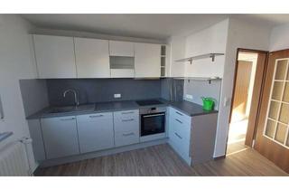 Wohnung mieten in Bischof-Ketteler-Str. 13, 63165 Mühlheim, Gepflegte 3-Zimmer Wohnung mit Balkon im 2. OG in Mühlheim am Main