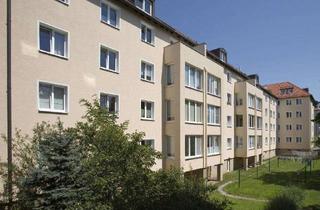 Wohnung mieten in Mansfelder Straße 62, 01309 Striesen-Süd, Praktische 2-Zimmer-Wohnung mit Balkon in ruhiger, grüner Lage.