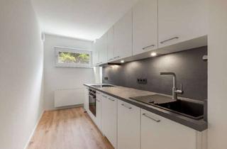 Wohnung mieten in Brunsbütteler Damm 315, 13591 Staaken, Sanierte 2-Zimmer-Wohnung mit Balkon & TG-Stellplatz in Staaken