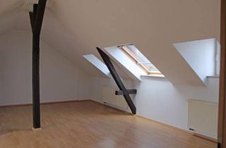 Wohnung mieten in Alte Feldstraße 14, 99310 Arnstadt, Gemütliche Dachgeschoßwohnung mit Balkon in Arnstadt