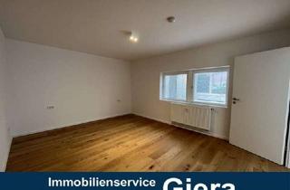 Wohnung mieten in Jean-Paul-Straße 11, 95444 City, Zimmer in 3er-WG am Hofgarten