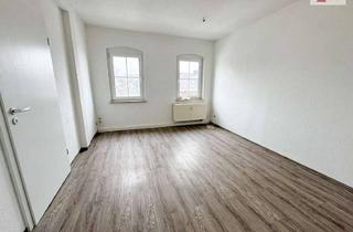 Wohnung mieten in August-Bebel-Straße 125, 08344 Grünhain-Beierfeld, Großzügige 5-Raum-Wohnung mit Garage und Garten zu vermieten