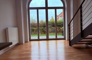 Wohnung mieten in Adolf-Heyden-Strasse, 12555 Köpenick, Innenhof-Terrasse - mit EBK direkt an der Spree!!!