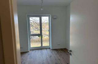 Wohnung mieten in Rotenbleicher Weg 71, 21335 Lüneburg, Neuwertige 3-Zi.-Wohnung mit EBK und Balkon