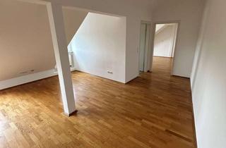 Wohnung mieten in Kirchgasse, 61184 Karben, Gemütliche 2-Zimmer DG Wohnung mit Taunusblick - ideal für Einzelperson