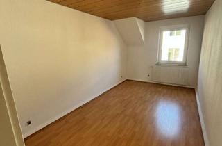 Wohnung mieten in Gartenstraße xx, 52351 Düren, Gut geschnittene 3 Zimmer Etagenwohnung mit saniertem Badezimmer