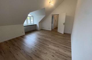Wohnung mieten in Mannertstraße 17, 80997 Allach-Untermenzing, Gepflegte 2-Zimmer-DG-Wohnung mit Einbauküche in Allach, München