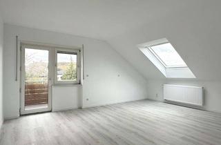 Wohnung mieten in 75057 Kürnbach, Neu renovierte 4-Zimmer-Dachwohnung mit Balkon und Blick ins Grüne – ruhiges Wohnen nahe Bretten