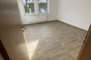 Wohnung mieten in Robert-Schumann-Straße 12, 08280 Aue, Frisch sanierte 3-Zimmer-Wohnung auf dem Zeller Berg