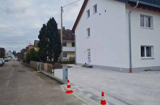 Wohnung mieten in 89407 Dillingen, Modernisierte Wohnung mit dreieinhalb Zimmern sowie Balkon und EBK in Dillingen