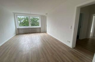 Wohnung mieten in 21502 Geesthacht, zwei Zimmerwohnung im 3. OG mit Einbauküche + Aufzug zu vermieten