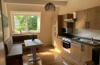 Wohnung mieten in Eberhardstr. 27, 54290 Trier, 2 Zimmer Küche Bad Wohnung möbliert ab 01.02.2026 zur Miete frei