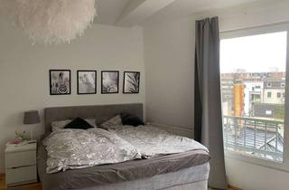 Wohnung mieten in 53111 Bonn, Hübsche, helle und gut geschnittene 2-Zimmer Wohnung mit herrlichem Ausblick