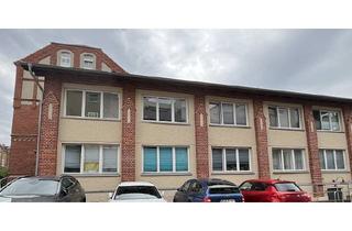 Wohnung mieten in Marienstraße 24, 17489 Nördliche Mühlenvorstadt, Wohnen über den Dächern – 3 Zimmer in der Mühlenvorstadt