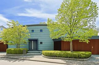 Haus kaufen in 82031 Grünwald, Ein Unikat in Grünwald – Design trifft Ikonen der Architekturgeschichte