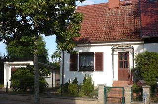 Doppelhaushälfte kaufen in 15827 Blankenfelde-Mahlow, Hauptstadtmakler-Bezugsfreie Doppelhaushälfte mit großem Grundstück