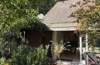 Haus kaufen in Am Kirchbühl 15, 90562 Heroldsberg, TOP Lage Schwarzenbruck ~ 571 m² Grundstück + EFH ~146 m² Wohnfl. = EG+UG; BADE-Teich; DoppelGarage