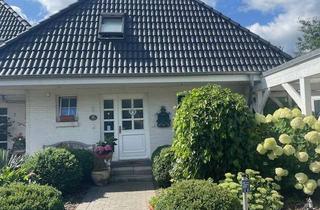 Doppelhaushälfte kaufen in Finkenweg, 14624 Dallgow-Döberitz, Charmante Doppelhaushälfte mit Pool, Sauna und Südwest-Garten in begehrter Lage von Dallgow