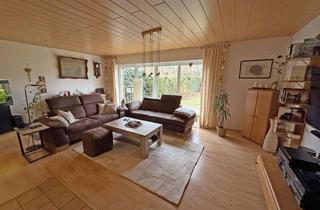 Einfamilienhaus kaufen in 65527 Niedernhausen, Gepflegtes Einfamilienhaus –DHH- mit off. Kamin, Einliegerwohnung, 2 Garagen