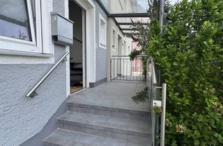 Haus kaufen in 93092 Barbing, Barbing-DHH mit 250qm Wfl.-zum Modernisieren