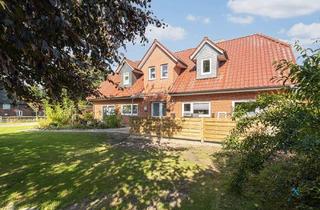 Haus kaufen in 25852 Bordelum, Wohnen im Einklang mit der Natur – modernisiertes Landhaus mit Einliegerwohnung & Badesee