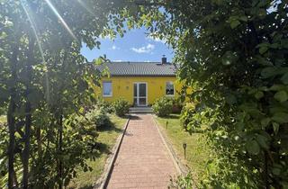 Haus kaufen in 18239 Satow, Idyllischer Bungalow mit gepflegtem Grundstück in Hanstorf