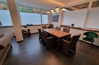 Haus kaufen in 54568 Gerolstein, MFH mit 3 vermieteten Wohnungen, 2 Eigentümerwohnungen, Saunahaus und Garagen Nähe Gerolstein