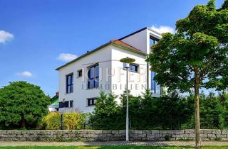 Haus kaufen in 91094 Langensendelbach, Modernes Effizienzhaus A+ mit Gartenidylle in begehrter Wohngegend!