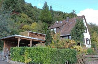 Einfamilienhaus kaufen in 69437 Neckargerach, Einfamilienhaus mit Potenzial und toller Aussicht über Neckargerach