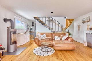 Haus kaufen in 68782 Brühl, Modernes Reihenendhaus mit großem Garten, Dachterrasse & Pool in begehrter Feldrandlage von Brühl