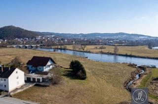 Grundstück zu kaufen in Diesenbacher Straße 35, 93128 Regenstauf, *TEILUNG MÖGLICH* Traumhaftes Baugrundstück mit Aussicht in zentraler Lage in Regenstauf