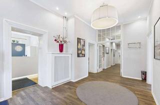 Praxen kaufen in 80634 Neuhausen-Nymphenburg, Repräsentativer Altbau im Denkmalensemble Neuhausen-Nymphenburg