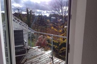 Immobilie mieten in Untere Burghalde 118, 71229 Leonberg, Wg Zimmer mit Wohnzimmer/EZ/Kueche/Bad Nutzung