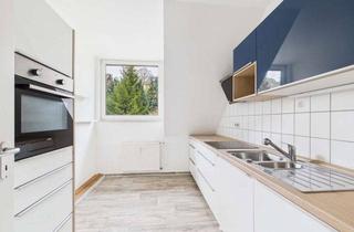 Wohnung mieten in Hauptstraße 53, 08304 Schönheide, Erstbezug nach Renovierung! Helle 3-Zimmer-Wohnung mit Balkon in zentraler Lage von Schönheide