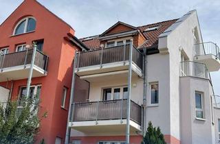 Wohnung kaufen in 09669 Frankenberg, Maisonette-Wohnung (ca. 92 qm), 5 Balkone, TG-Stellplatz, zukunftssichere Heizung, bezugsfrei