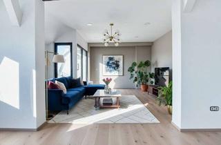 Wohnung kaufen in Bahnhofstraße, 12159 Schöneberg, Rohdiamant mit Dachterrasse: Sonniges Do-it-yourself-Nest mit Dachboden in Friedenau - provisionsfre