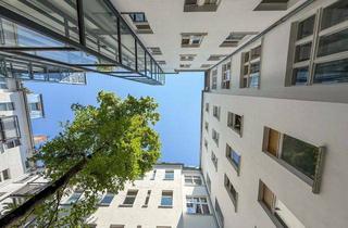 Wohnung kaufen in Schönhauser Allee, 10439 Berlin, Nähe Schönhauser Allee-Arcaden: Altbau-Etagenwohnungen in ruhiger Lage