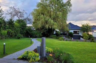 Haus kaufen in 56424 Staudt, SANIERT: Massiv errichteter Bungalow mit Anbau und großem Grundstück in traumhafter Wohnlage!
