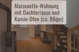 Wohnung kaufen in Am Brunnen 41, 85551 Kirchheim, Dachterrasse und Kamin-Ofen – stilvolle Maisonette-Wohnung mit geöltem Parkett und Massivholz-Treppe