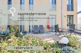 Wohnung kaufen in 78315 Radolfzell, RESERVIERT | Sonnenterrasse – modernes, großzügiges Wohnen mit Balkon und Terrasse in zentraler Lage