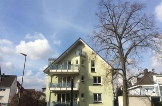 Wohnung mieten in Festplatzstrasse 9a, 65795 Hattersheim, Schöne 3,5 Zimmer Wohnung mit 2 Balkons + Stellplatz + EBK