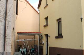 Wohnung mieten in 61169 Friedberg, 4-Zimmer Whg im ruhigen Hinterhof mit Garten, Kernstadt