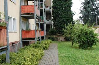 Wohnung mieten in Kronprinzenstr. 35, 47229 Friemersheim, Schöne Zweizimmerwohnung mit modernisiertem Badezimmer und Balkon in Duisburg Friemersheim