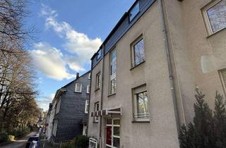 Sozialwohnungen mieten in Blumenstr. 83, 42655 Solingen-Mitte, NUR MIT WBS für 3 Personen - renovierte 3-Zimmerwohnung