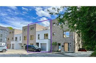 Wohnung mieten in 45257 Kupferdreh, Exklusives Kettenhaus mit gehobener Innenausstattung und eigenem Garten in Essen Kupferdreh