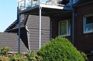 Wohnung mieten in 22880 Wedel, Attraktiv und frisch sanierte 3 Raum im DG mit gehobener Innenausstattung