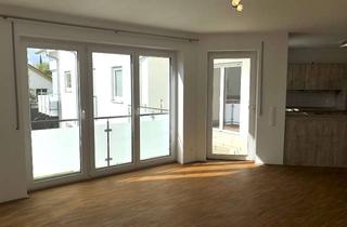 Wohnung mieten in Hauptstraße 46, 89079 Wiblingen, Alt-Wiblingen - Großzügige 3-Zimmer-Wohnung 92qm mit Balkon und EBK