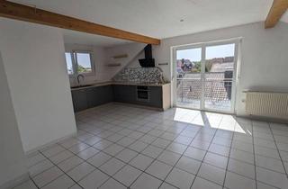 Wohnung mieten in Lindenweg, 97509 Kolitzheim, Helle 3-Zimmer Dachgeschosswohnung mit Balkon in Kolitzheim
