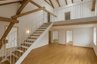 Wohnung mieten in Münchner Str. 15 C, 85757 Karlsfeld, Erstbezug nach Sanierung: 4-Zimmer-Galeriewohnung in Karlsfeld // Wohnen auf dem Bauernhof