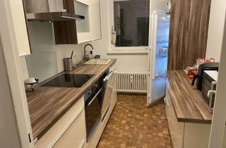 Wohnung mieten in Laehr'scher Jagdweg 63, 14167 Zehlendorf, Furnished 2‑Room Apartment — Balcony, Calm & Green in Zehlendorf